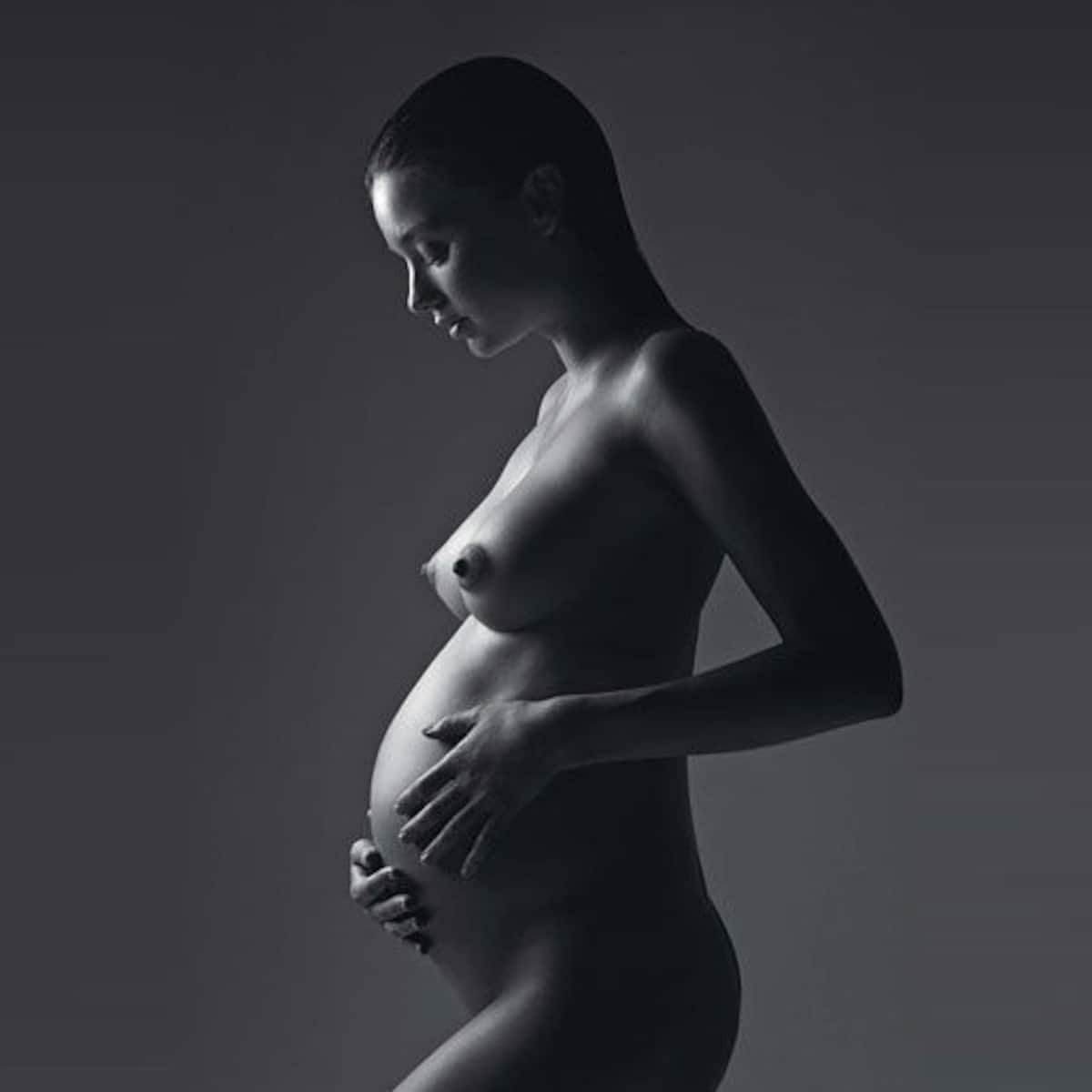 Nackte schwangere in Medan